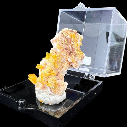 Wulfenite and Mimetite