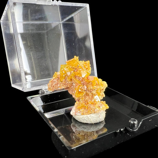 Wulfenite and Mimetite